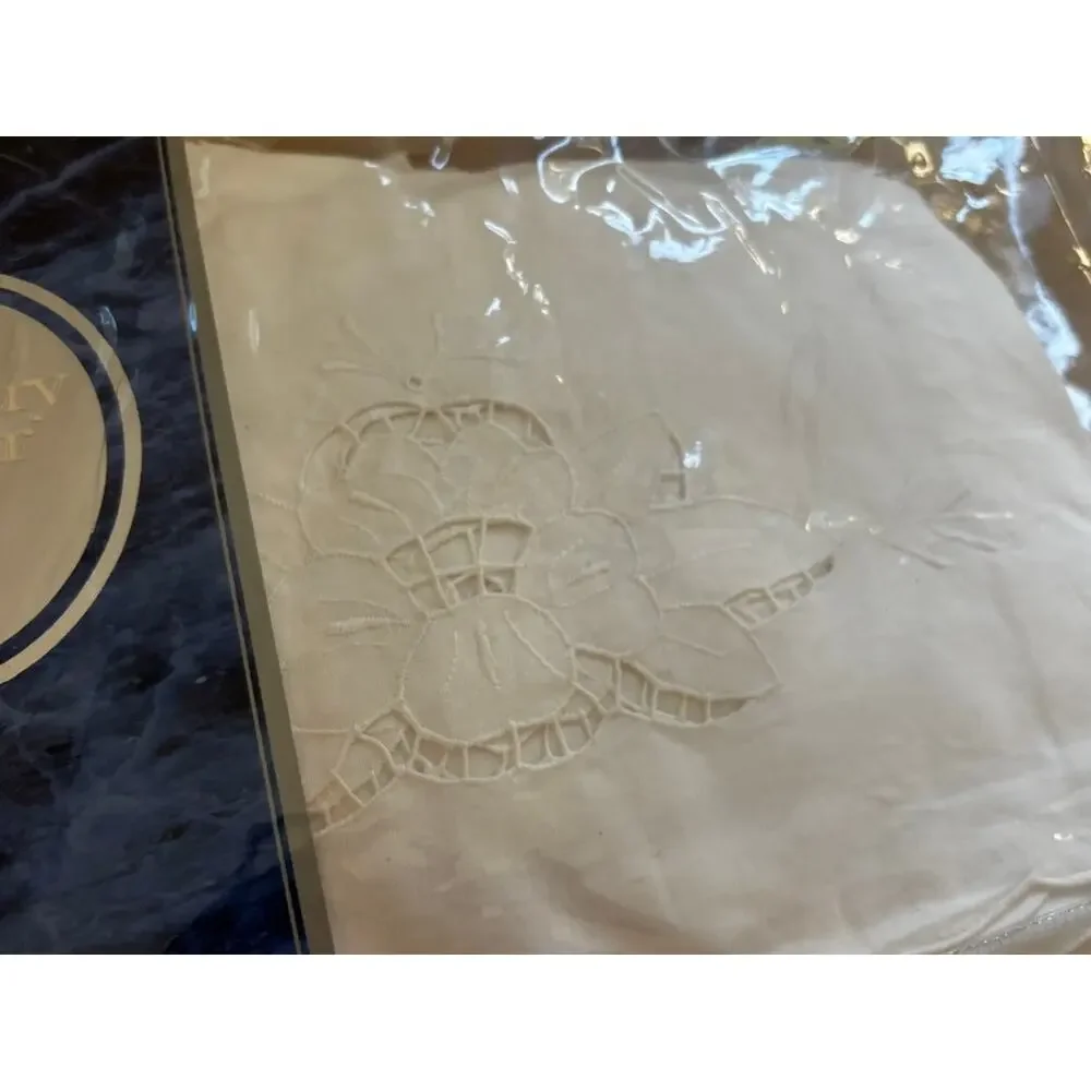 Coventry Manor Victoria King Duvet Set White 100% Cotton NEW Sealed 4 Pc